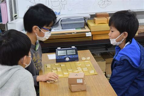 日本将棋連盟創立100周年記念公文杯第49回小学生将棋名人戦沖縄県大会 結果 日本将棋連盟沖縄県支部連合会