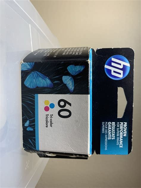 Hp Tri Color Original Ink Cartridge Pages Cc Wn Exp