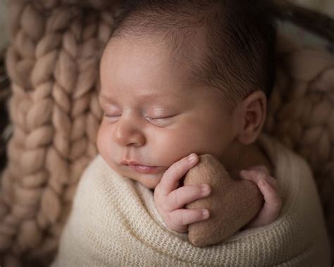 Ensaio Newborn O que é e tudo que você precisa saber AK Fotografia