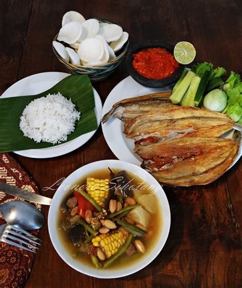 Indonesian Menu Sayur Asem Ikan Asin