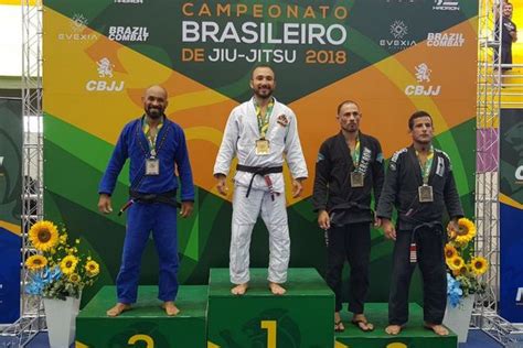 Campeonato Brasileiro De Jiu Jitsu Gera Costa Sobe Ao P Dio Como Um