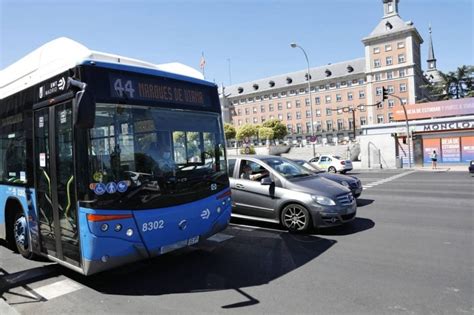 Getting around using Madrid buses