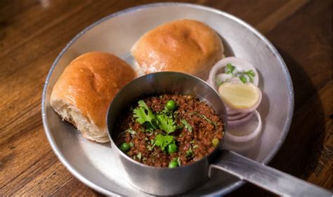 Ramadan Recipe How To Make Socials Famous Mutton Keema Pav At Home