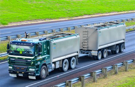 DAF CF Neville Bros Bawden Rd Nthn Motorway Auckland 1 Flickr