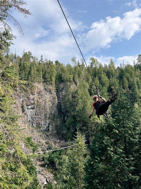 Via Ferrata Chute à Philomène Au Québ