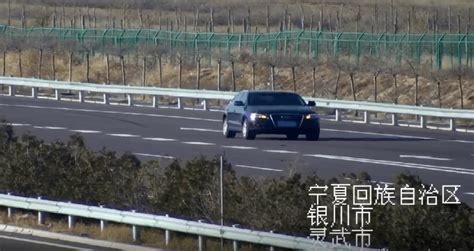 【1006警示】高速“任性”掉头又逆行！司机：走错路了行车高速公路上站