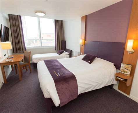 PREMIER INN LONDON ST PANCRAS STATION $121 ($̶1̶6̶6̶) - Updated 2024 ...