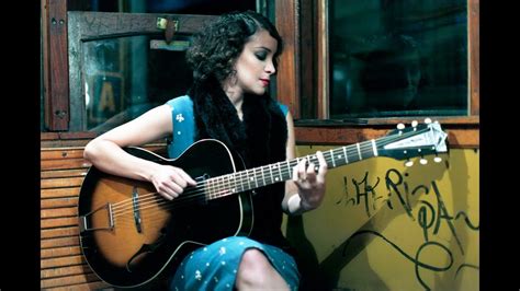 Fronteras Gaby Moreno YouTube