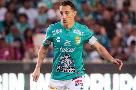 Andrés Guardado hace oficial su regreso a la Liga MX jugando con León