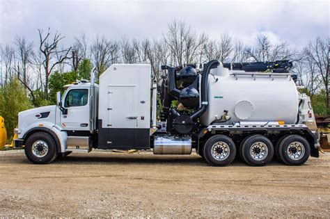 When And Why You Need Hydrovac Excavation Services