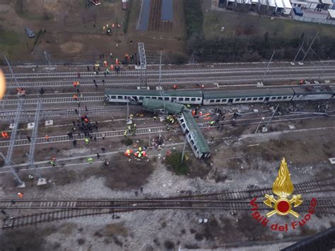 Ferrovie It Incidente Di Pioltello Trenord Il Treno Era Sicuro