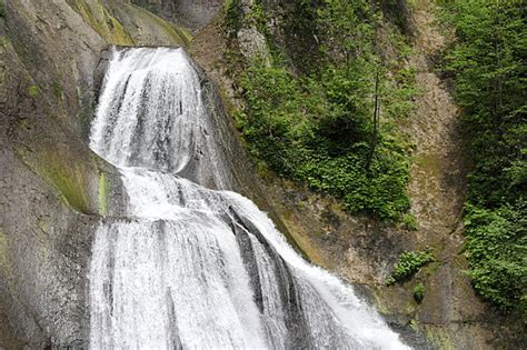 写真・図版（1枚目） 北海道・落差50m以上の名瀑でパワーチャージ！【レジャー特集・2017】 Aera Dot アエラドット