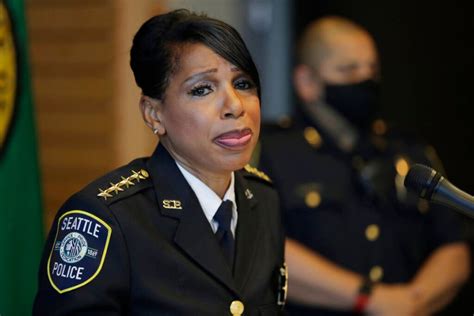 Seattle’s First Black Police Chief Resigns Over Budget Cuts Siouxlandproud Sioux City Ia