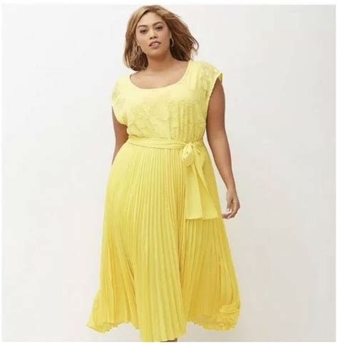 Lane Bryant Primrose Yellow Pleated Textured Midi Dress Size 22 24 Lace