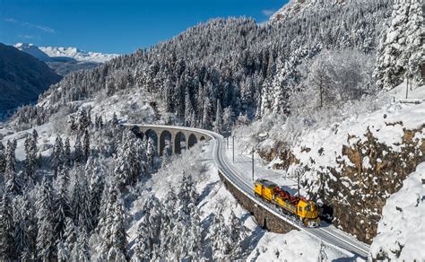 Xmf Der Rhb Zwischen Alvaneu Und Filisur