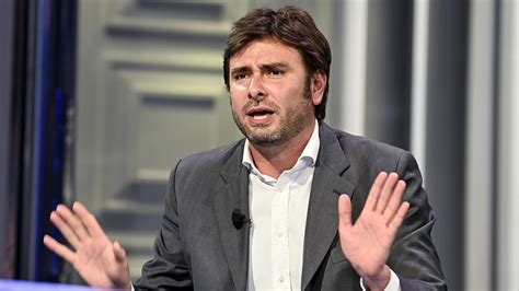 Di Battista contro il Pd Scatenano la vendetta della vodka perché