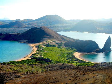 Introducing our 2023-2025 strategy - Galapagos Conservation Trust