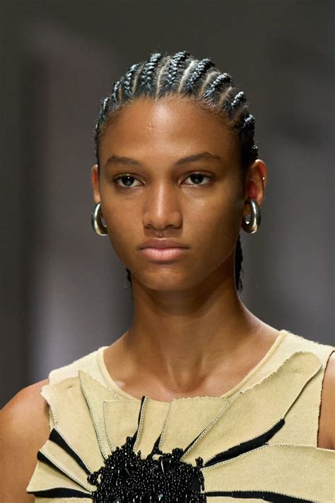 zomer spring  fashion show details  impression