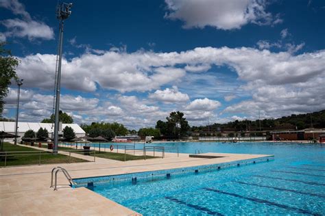 El PP Se Muestra Receptivo A Estudiar La Apertura De Las Piscinas