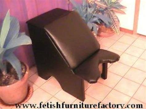 Mature Facesitting Chair Oral Worship Face Sitting Stool Femdom Fetish Chair Dungeon