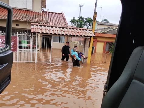 Maispb • Sobe Para 66 Número De Mortos No Rs E Porto Alegre Emite