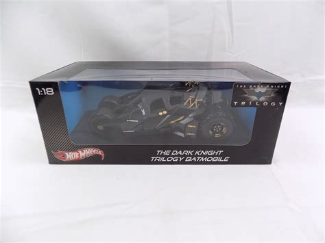 Brand New Sealed Hot Wheels The Dark Knight Trilogy Batmobile Starboard Games