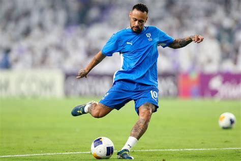 Em Retorno De Neymar Al Hilal Vence O Al Ain E Segue Na Champions