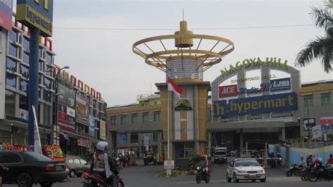 mall nagoya hill batam colourful kepri