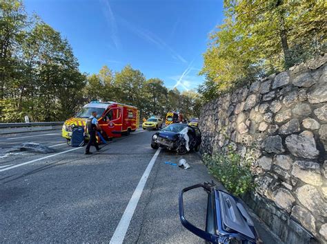 Haute Garonne Violente Collision Entre Un Poids Lourd Et Une Voiture