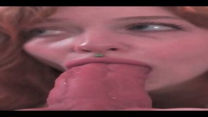 Girl Webcam Dildo Suck