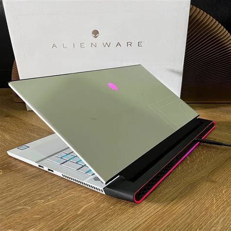 Newly Offer Alienwares M17 R3 Gaming Laptop 26ghz 64gb 1tb 2tb 173inch Fhd Light At Rs 38700