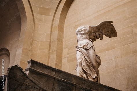 Nike Of Samothrace Louvre