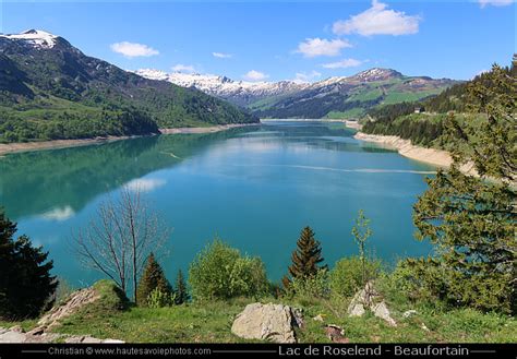 Le Barrage De Roselend Dans Les Montagnes Du Beaufortain