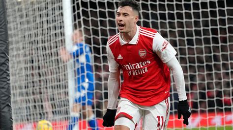 Arsenal 4 0 Everton Gabriel Martinelli Scores Twice As Gunners Go Five