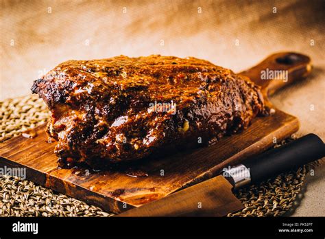 Christmas Glazed Roast Ham Hi Res Stock Photography And Images Alamy