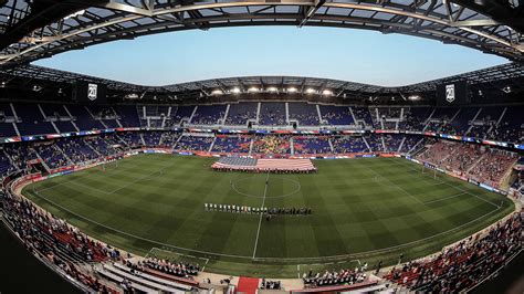 Red Bull Arena named 2021 Professional Soccer Field of the Year ...