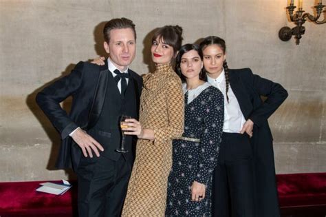 Clara Luciani Enceinte Qui Est Son Compagnon Alex Kapranos Femme