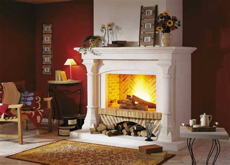 Комната с камином