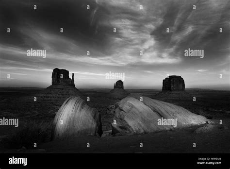 Monument Valley Tribal Park Arizona Usa Stock Photo Alamy