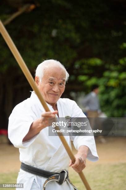 Japanese Stick Fighting Photos Et Images De Collection Getty Images