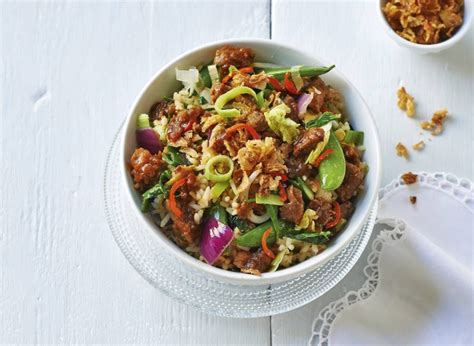 Oosterse Nasi Met Uitjes Recept Allerhande Albert Heijn Belgi