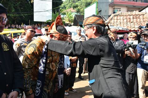 Ngalaksa Dan Tarawangsa Asal Rancakalong Ditetapkan Sebagai Warisan