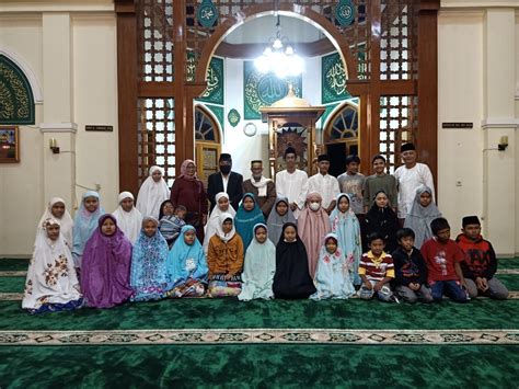 Leonardy Dukung Masjid Tahfiz Dan Tradisi Berbuka Bersama Yatim Di Koto