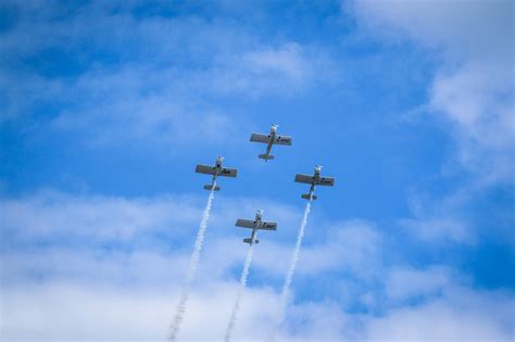 Flugzeug Himmel Flug Kostenloses Foto Auf Pixabay Pixabay