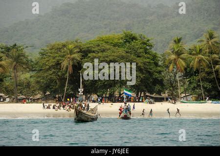 Tombo Fishing Village Sierra Leone Stock Photo Alamy