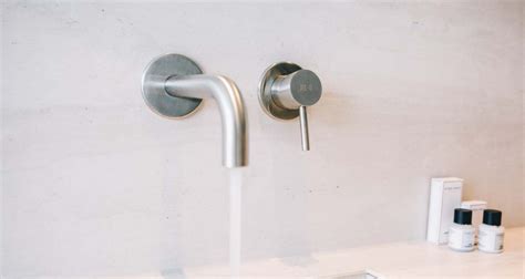 JEE O Slimline Wall Basin Mixer 90 JEE O Product