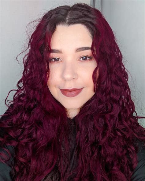 Cor de cabelo marsala escuro confira dicas e 10 fotos de inspiração