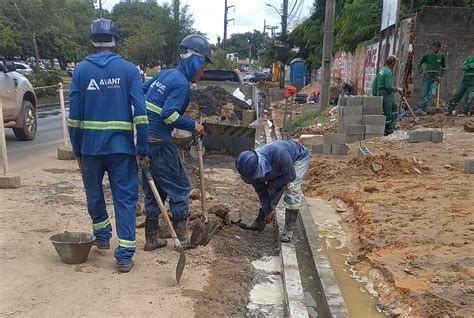 PMT Recupera Sistema De Drenagem Na Av Pedro Freitas Para Evitar Novos