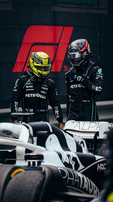 Lewis Hamilton And George Russell Corrida De F1 Formula Um