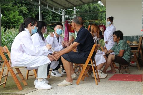 公共卫生学院暑期三下乡社会服务实践活动圆满结束 桂林医学院公共卫生学院